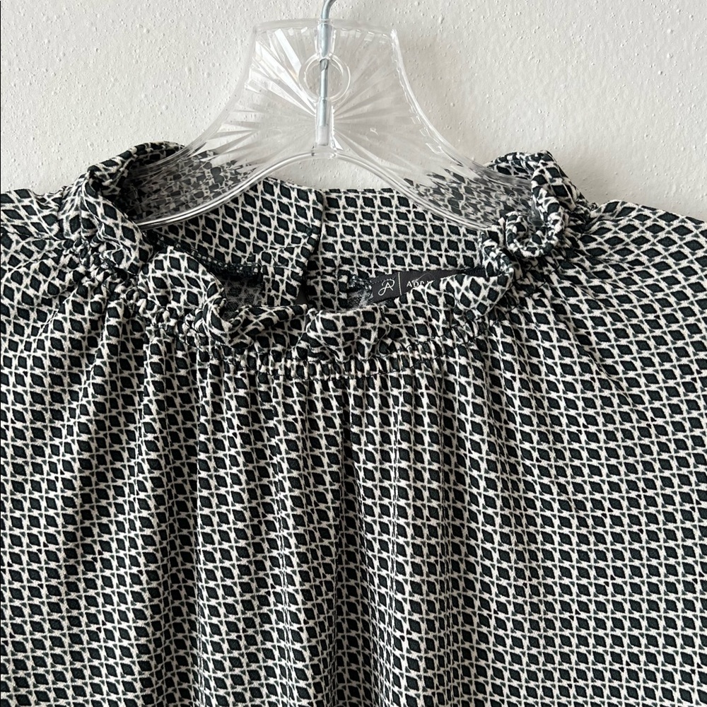 Adrianna Papell Blouse Small